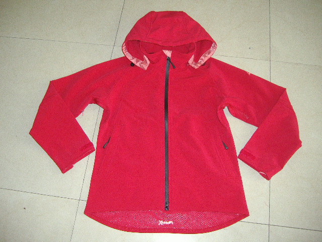 WOMEN'S HOODED JACKET