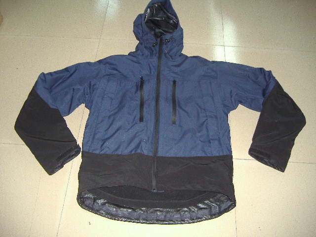 MEN'S RAIN JACKET