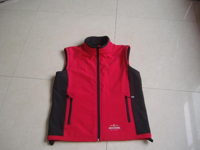 SOFTSHELL VEST