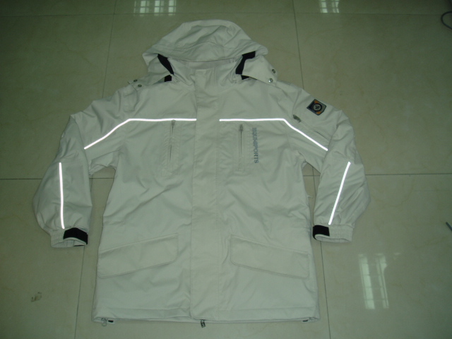 MEN'S RAIN JACKET